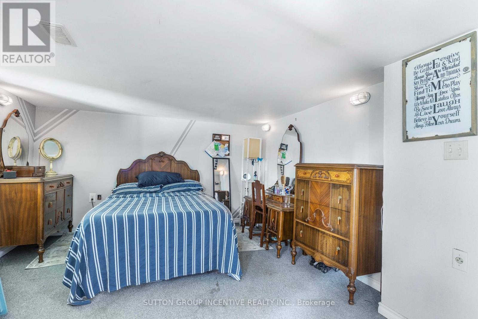 149 Blake Street, Barrie, Ontario  L4M 1K4 - Photo 23 - S12488328