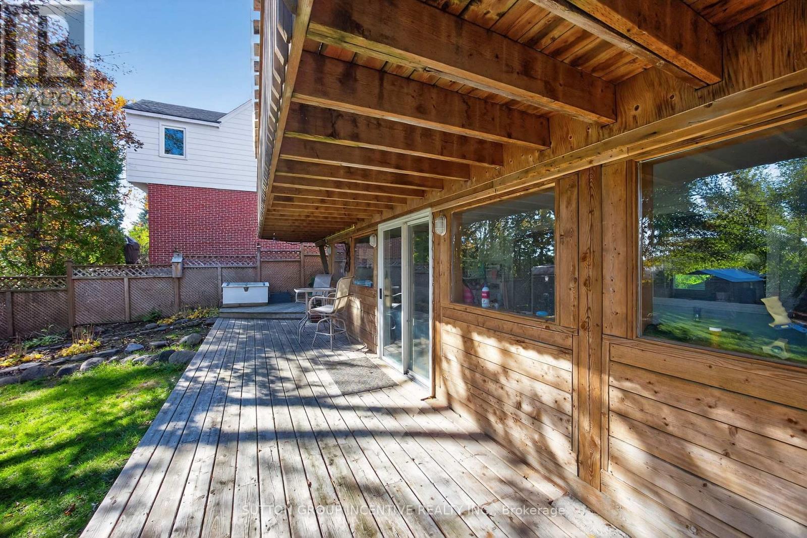 149 Blake Street, Barrie, Ontario  L4M 1K4 - Photo 44 - S12488328