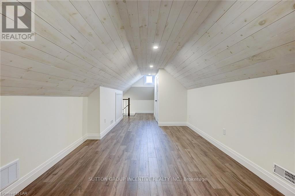 1 - 234 Laclie Street, Orillia, Ontario  L3V 4N6 - Photo 14 - S12483278