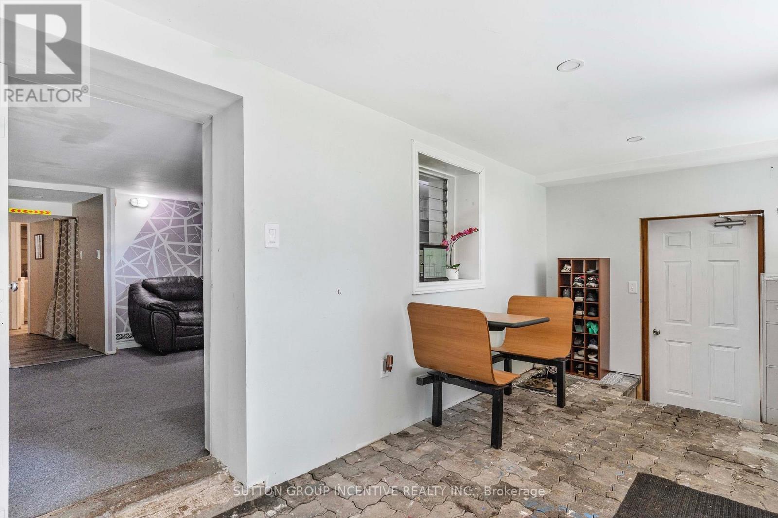 149 Blake Street, Barrie, Ontario  L4M 1K4 - Photo 26 - S12488328