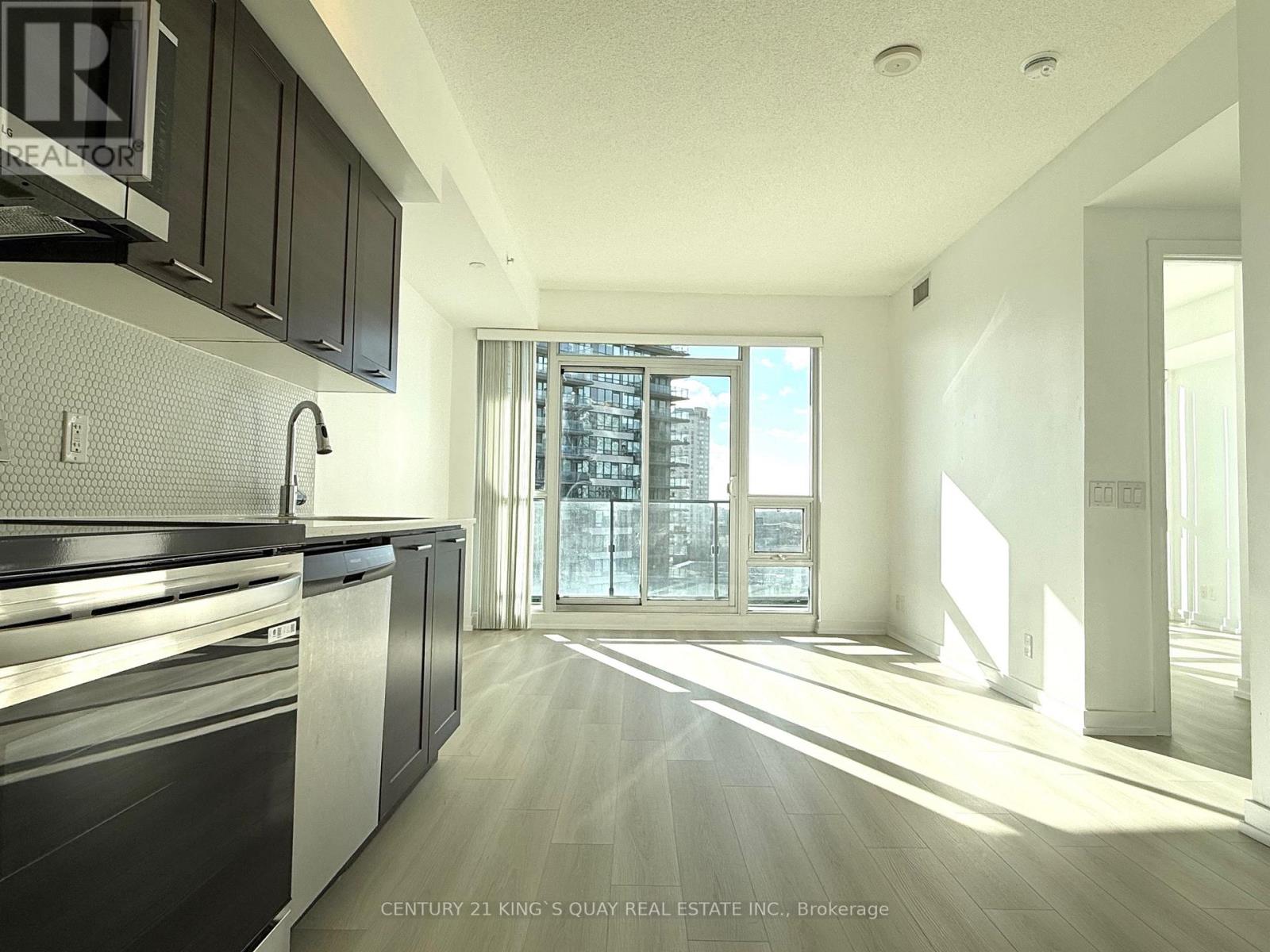 1004 - 2212 Lake Shore Boulevard W, Toronto, Ontario  M8V 0C2 - Photo 13 - W12601594