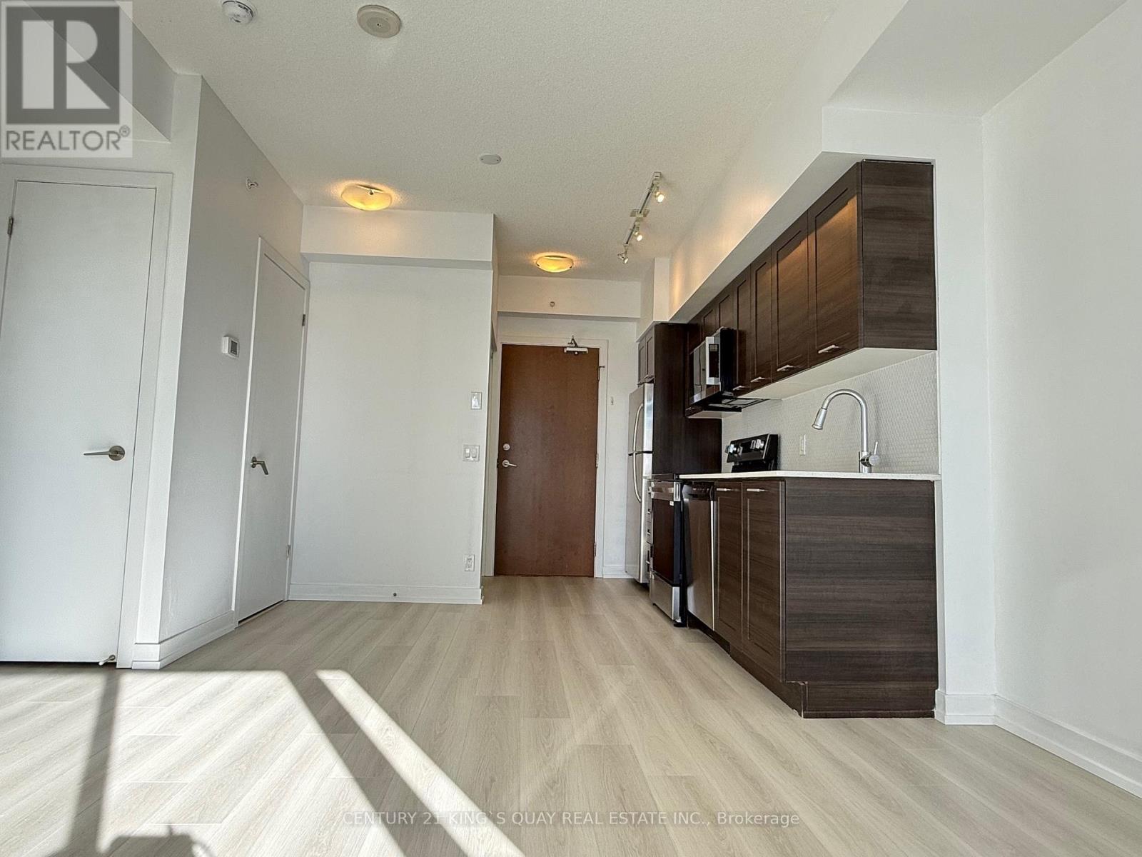 1004 - 2212 Lake Shore Boulevard W, Toronto, Ontario  M8V 0C2 - Photo 15 - W12601594