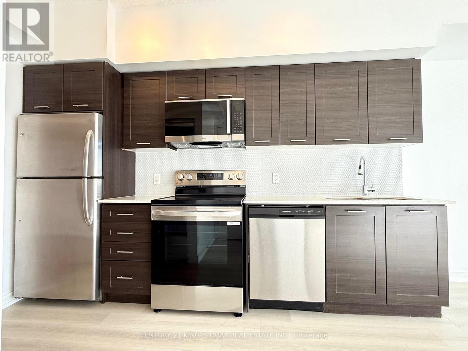 1004 - 2212 Lake Shore Boulevard W, Toronto, Ontario  M8V 0C2 - Photo 14 - W12601594