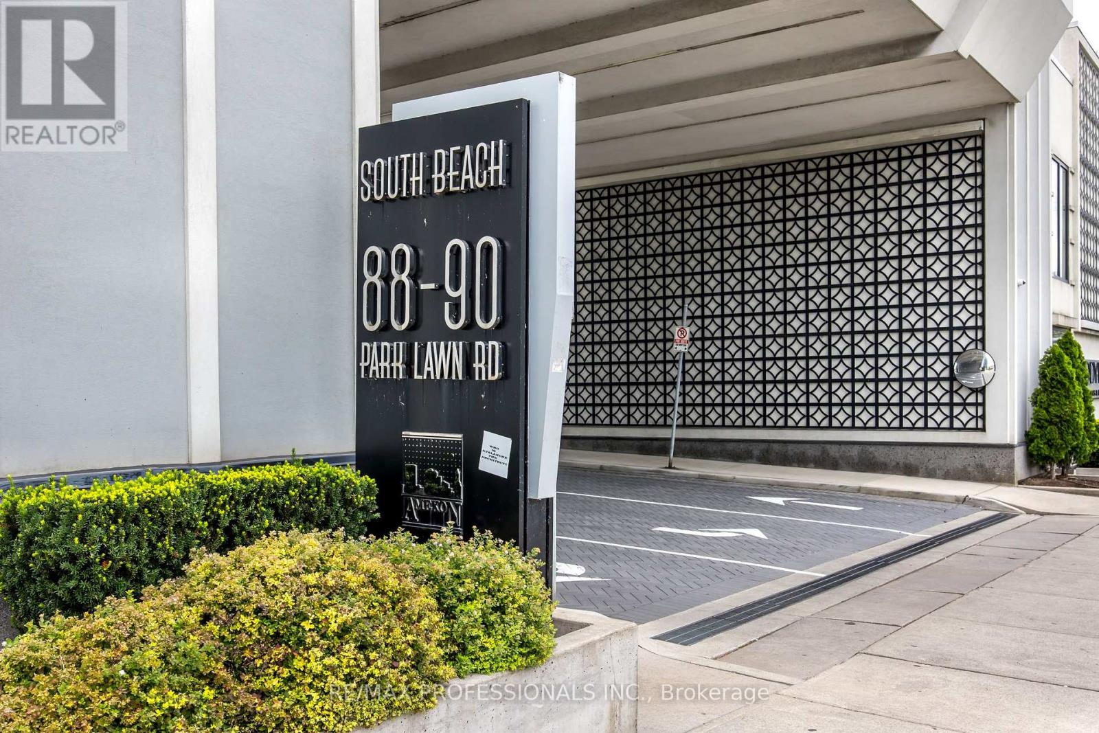 1802 - 88 Park Lawn Road, Toronto, Ontario  M8Y 0B5 - Photo 20 - W12603888