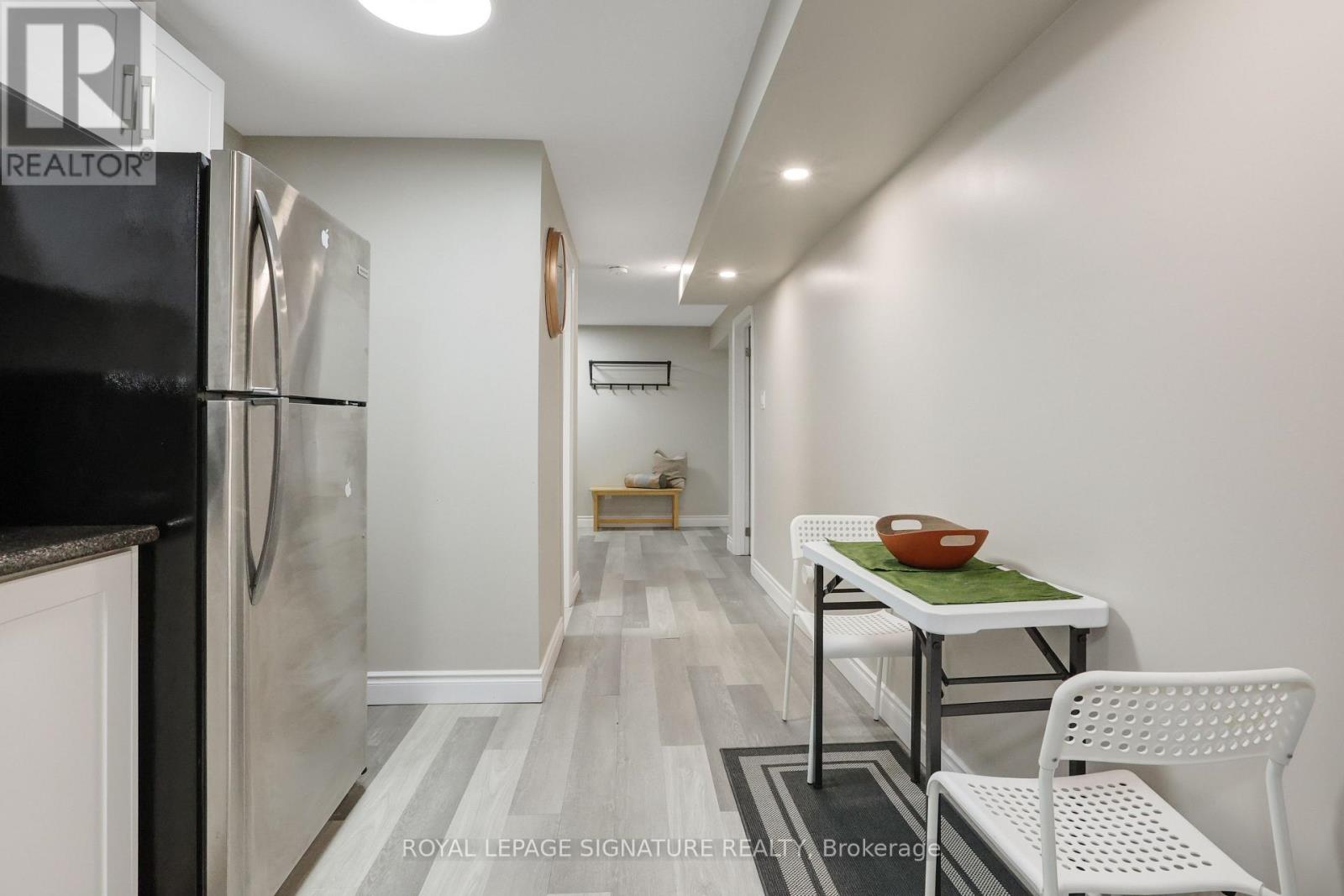 1506 Queen's Boulevard, Kitchener, Ontario N2M 1E4 - Photo 21 - X12467909