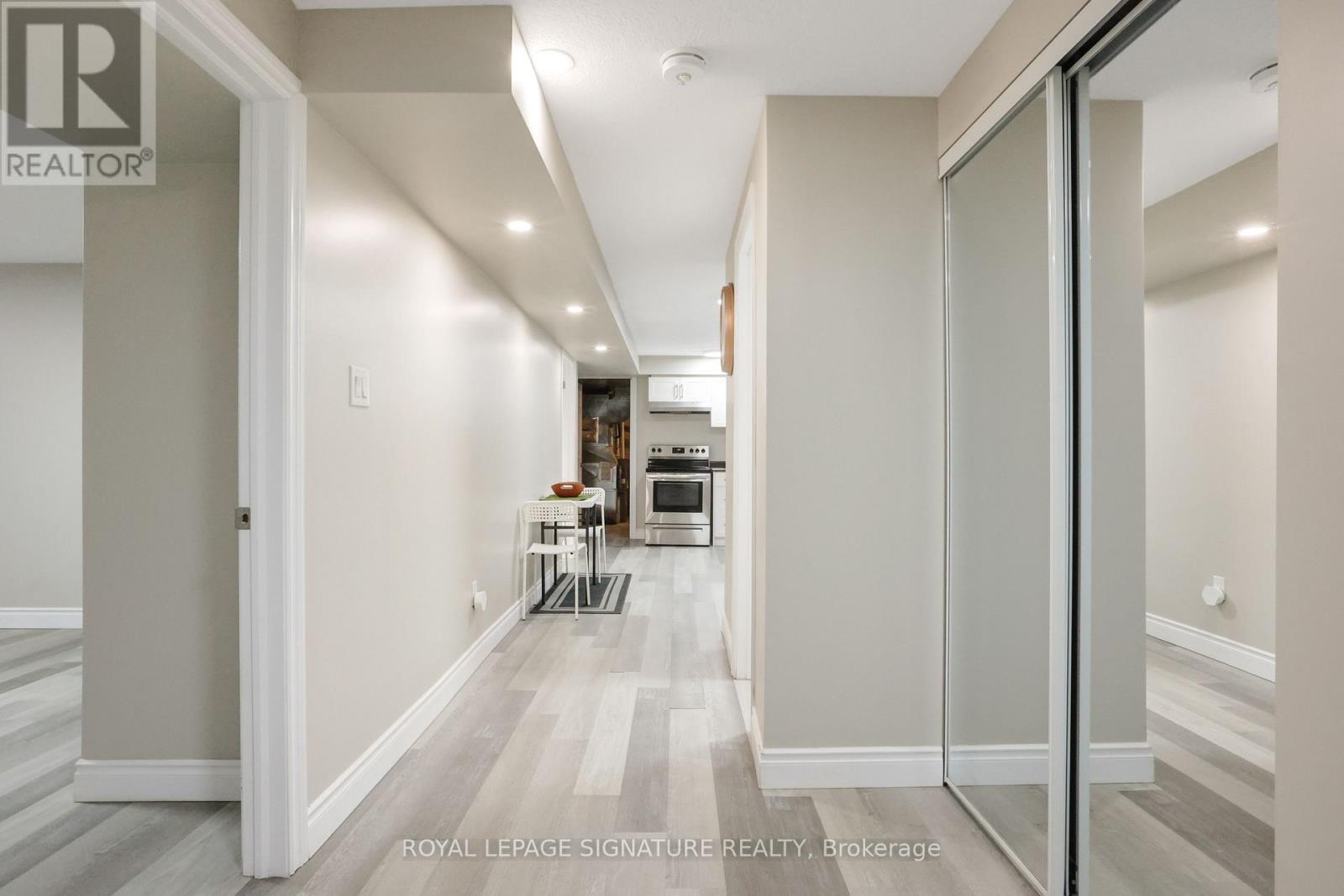 1506 Queen's Boulevard, Kitchener, Ontario N2M 1E4 - Photo 6 - X12467909