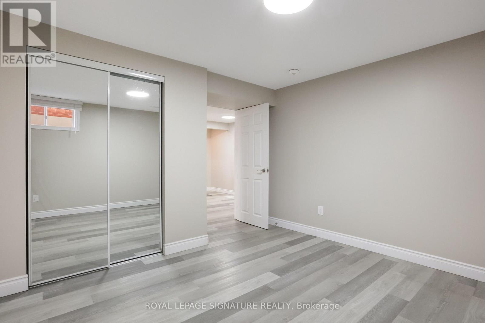 1506 Queen's Boulevard, Kitchener, Ontario N2M 1E4 - Photo 8 - X12467909