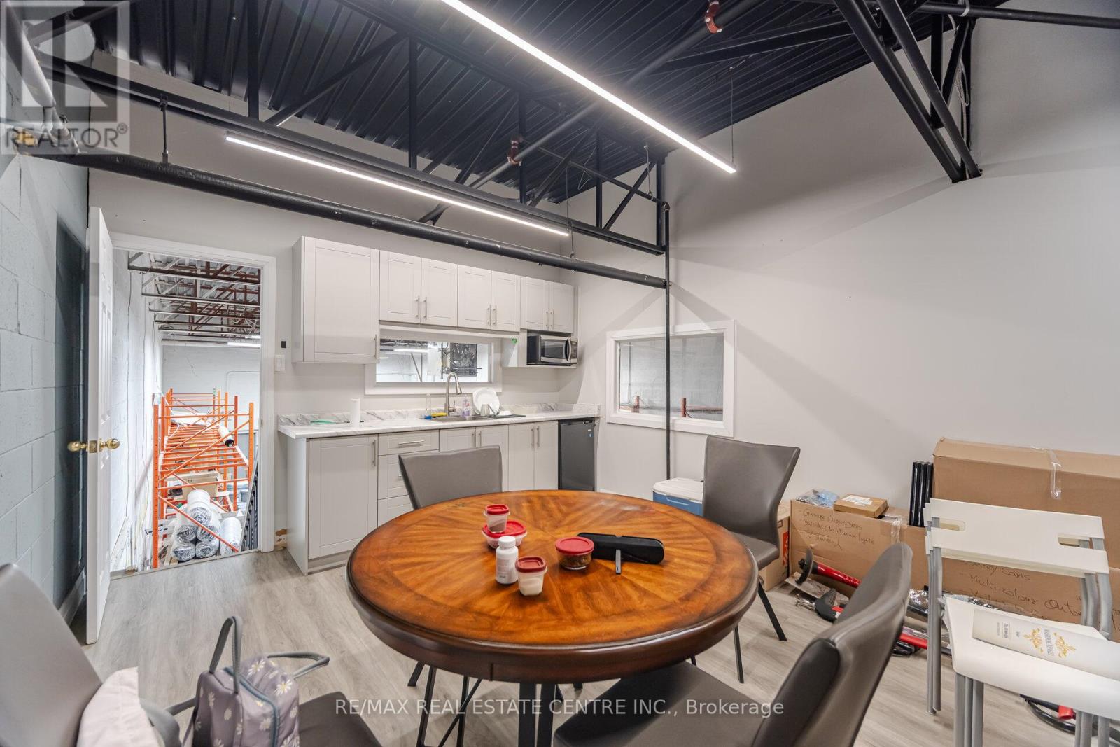 19 - 2074 Steeles Avenue E, Brampton, Ontario  L6T 5A5 - Photo 23 - W12605416