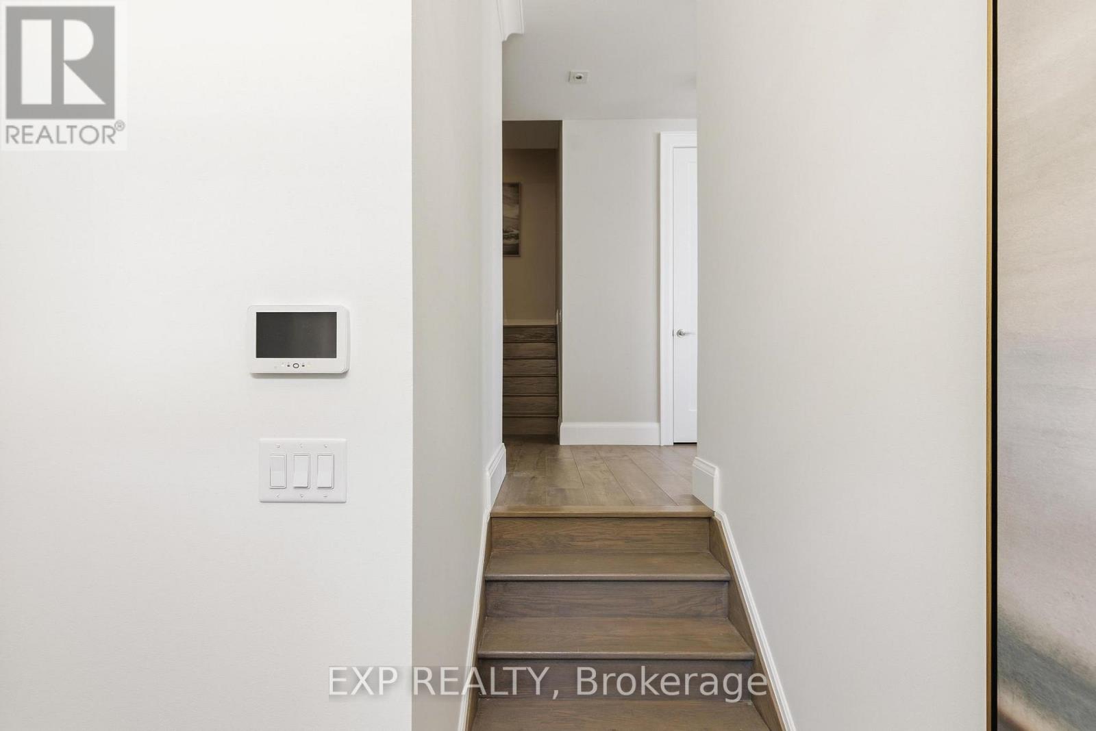 Th10 - 155 Caroline Street S, Waterloo, Ontario N2L 0J8 - Photo 10 - X12605392