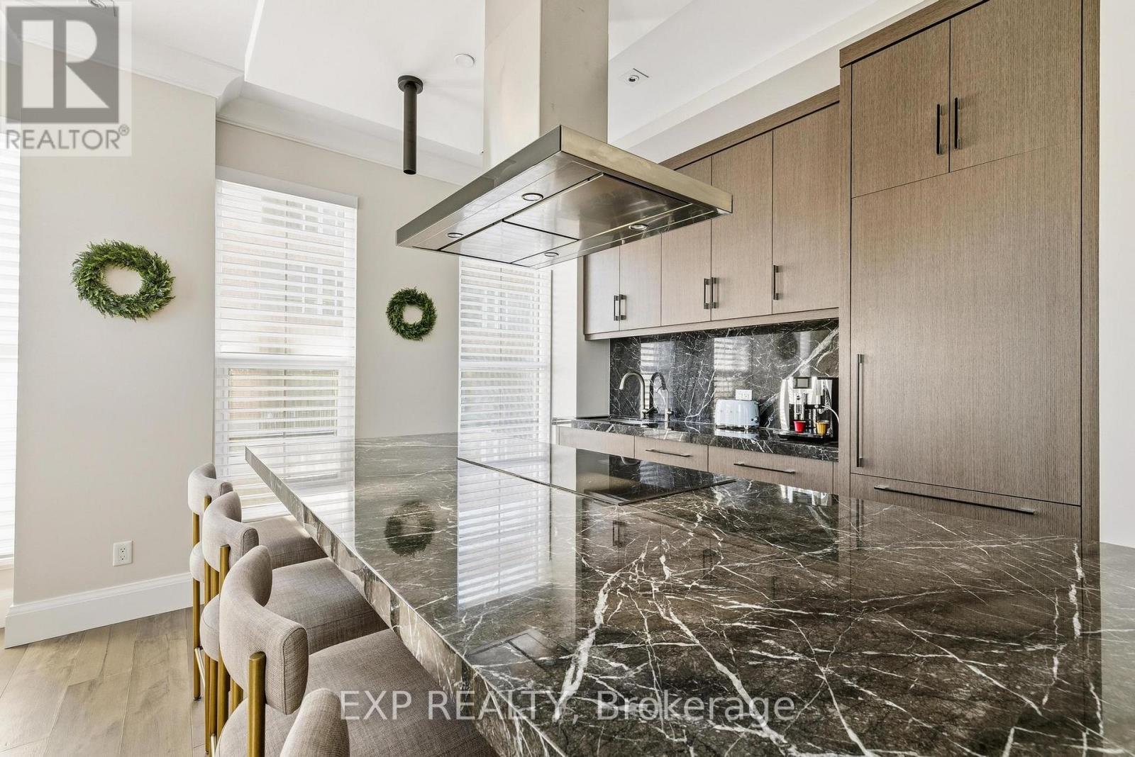 Th10 - 155 Caroline Street S, Waterloo, Ontario N2L 0J8 - Photo 16 - X12605392