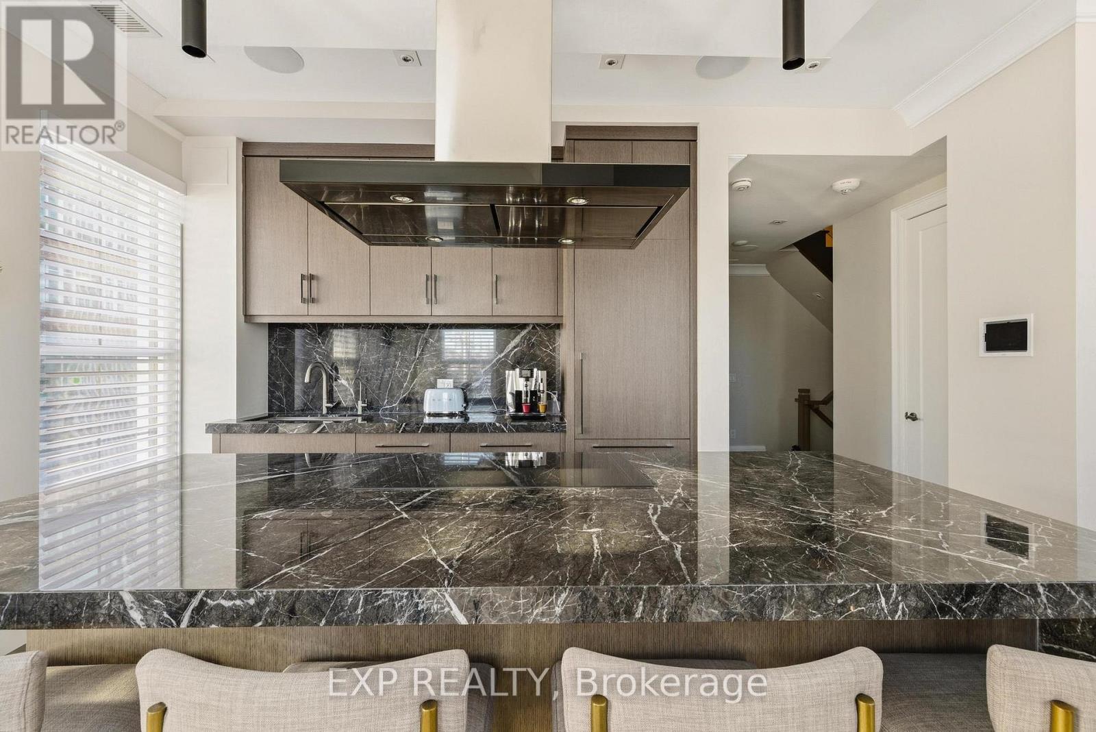 Th10 - 155 Caroline Street S, Waterloo, Ontario N2L 0J8 - Photo 18 - X12605392