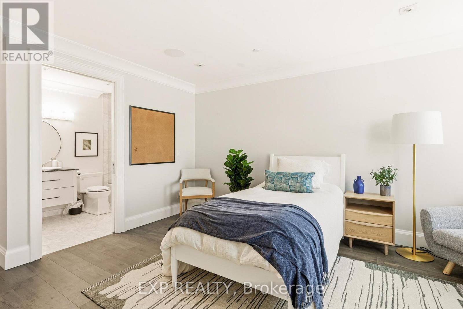 Th10 - 155 Caroline Street S, Waterloo, Ontario N2L 0J8 - Photo 37 - X12605392