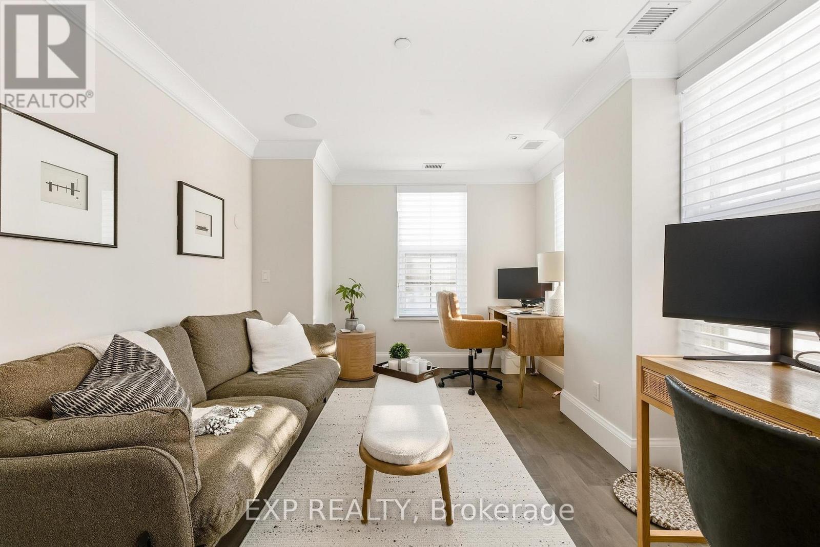 Th10 - 155 Caroline Street S, Waterloo, Ontario N2L 0J8 - Photo 40 - X12605392