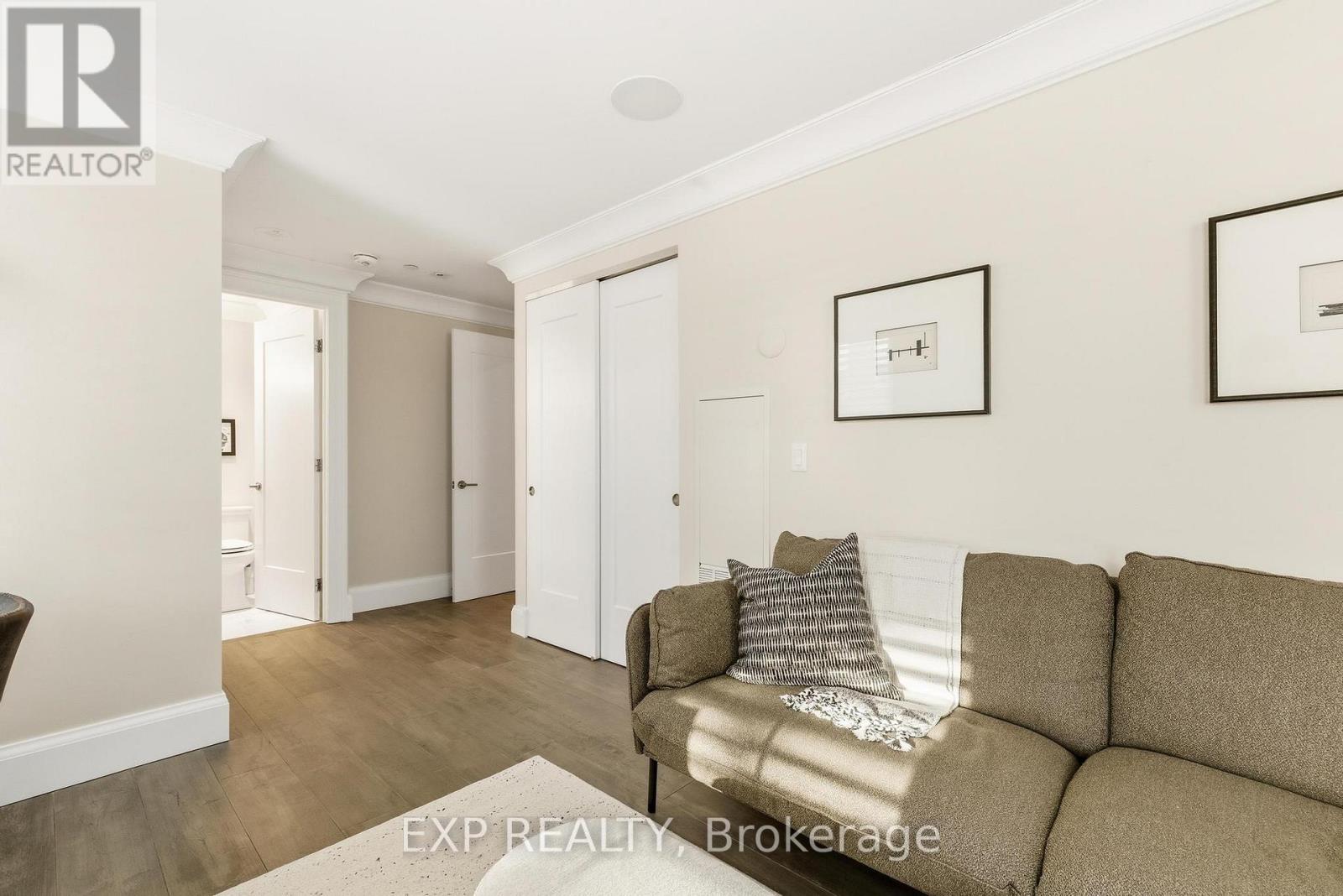 Th10 - 155 Caroline Street S, Waterloo, Ontario N2L 0J8 - Photo 41 - X12605392