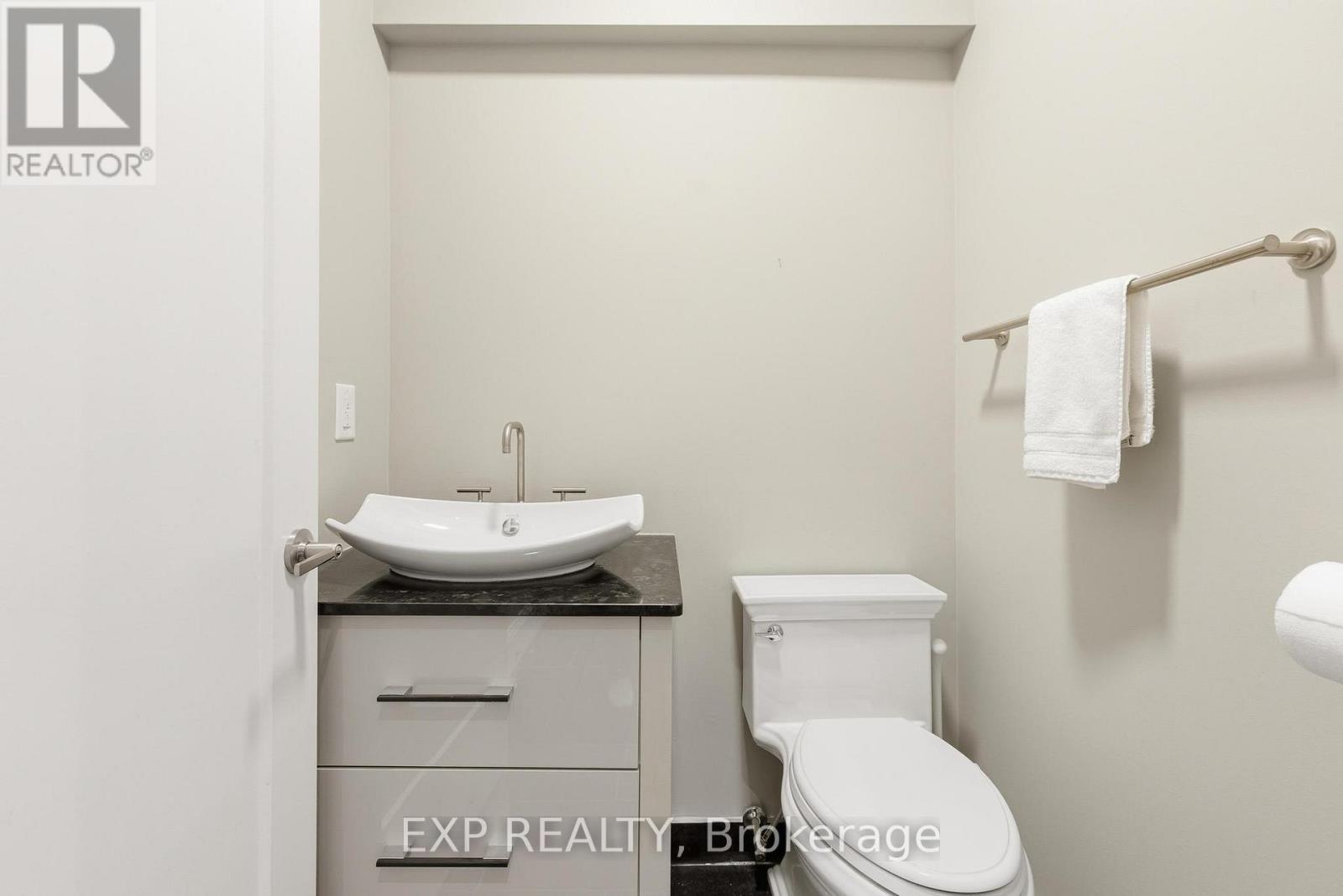 Th10 - 155 Caroline Street S, Waterloo, Ontario N2L 0J8 - Photo 46 - X12605392