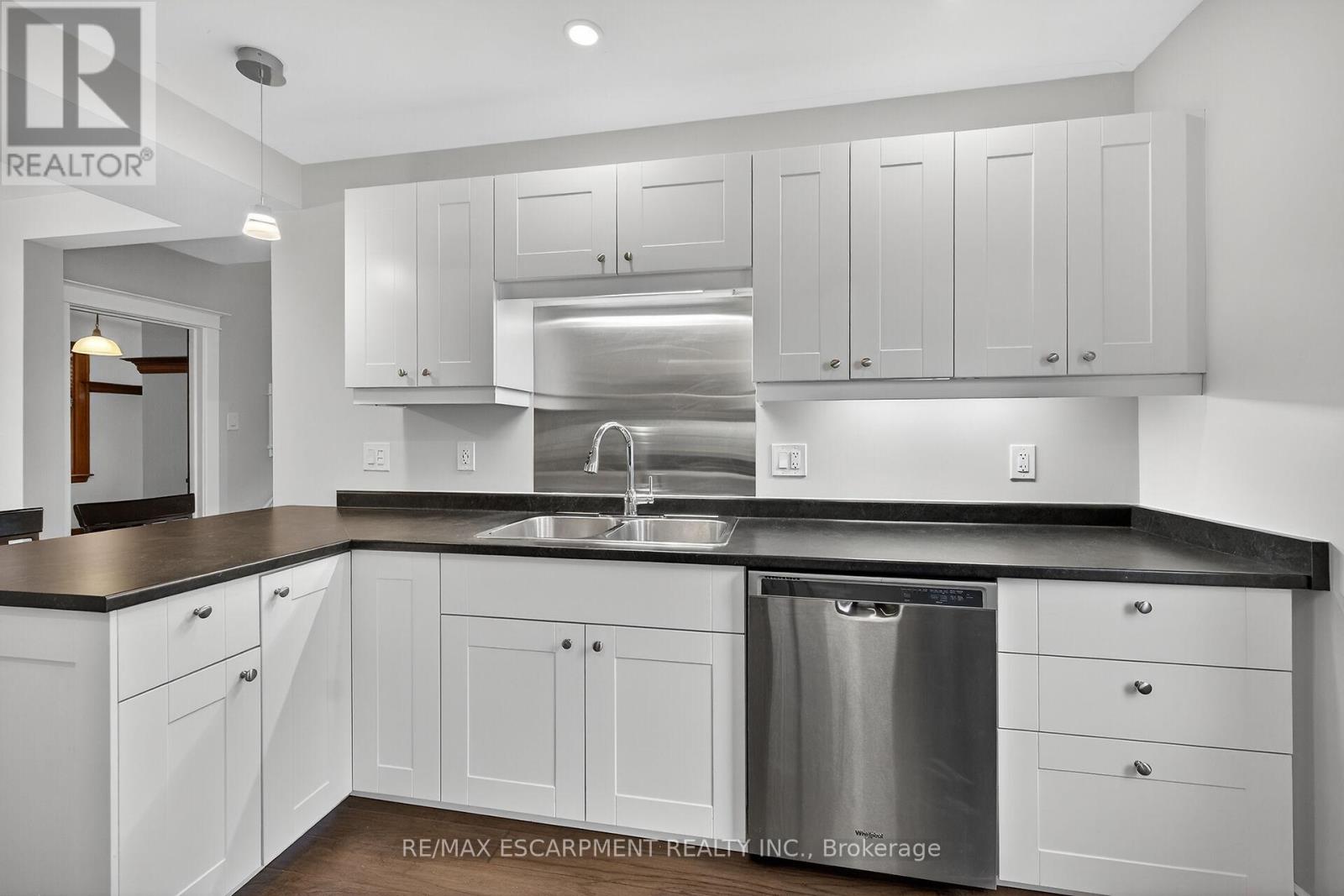 266 Wexford Avenue S, Hamilton, Ontario  L8K 2P3 - Photo 16 - X12605478