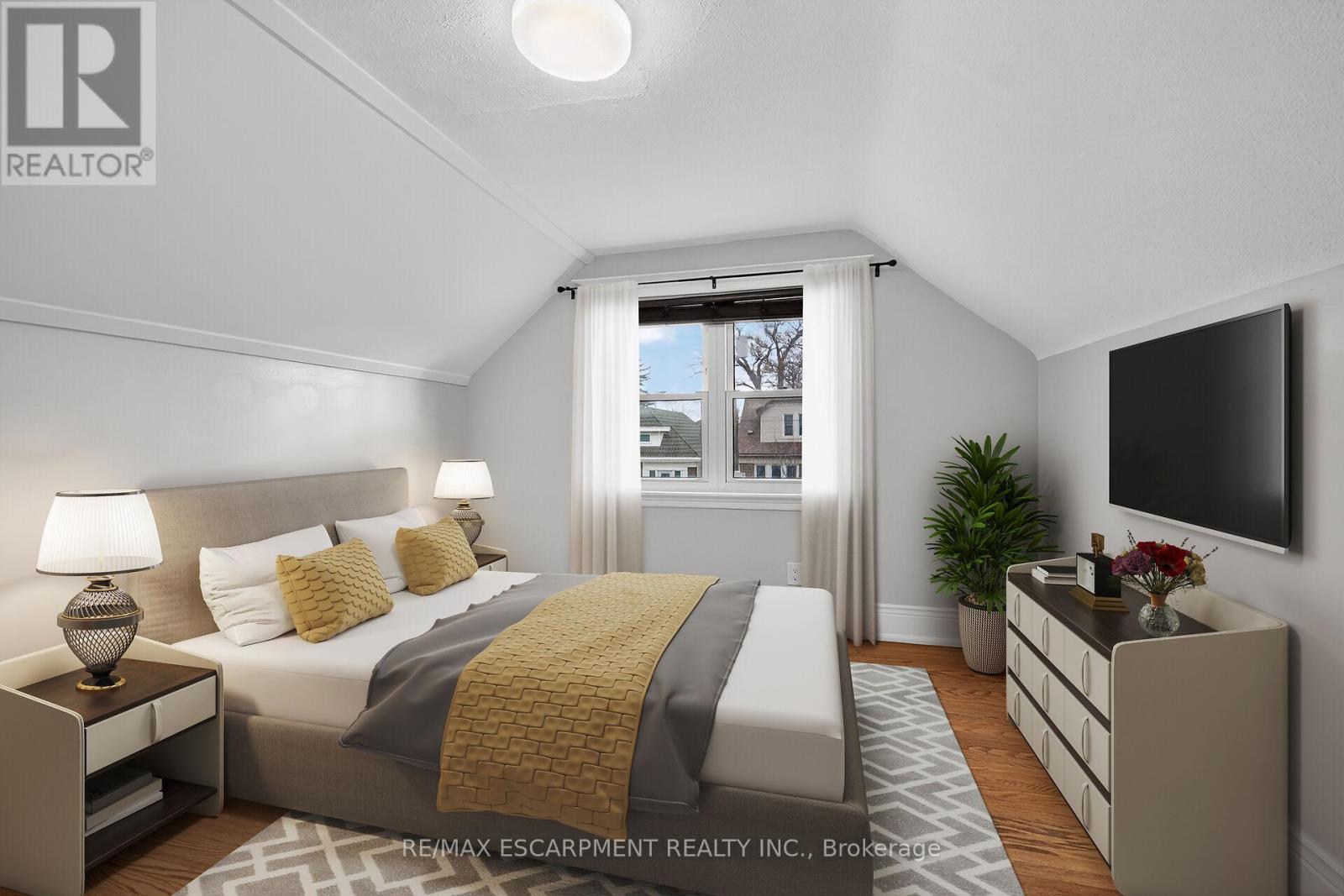 266 Wexford Avenue S, Hamilton, Ontario  L8K 2P3 - Photo 27 - X12605478