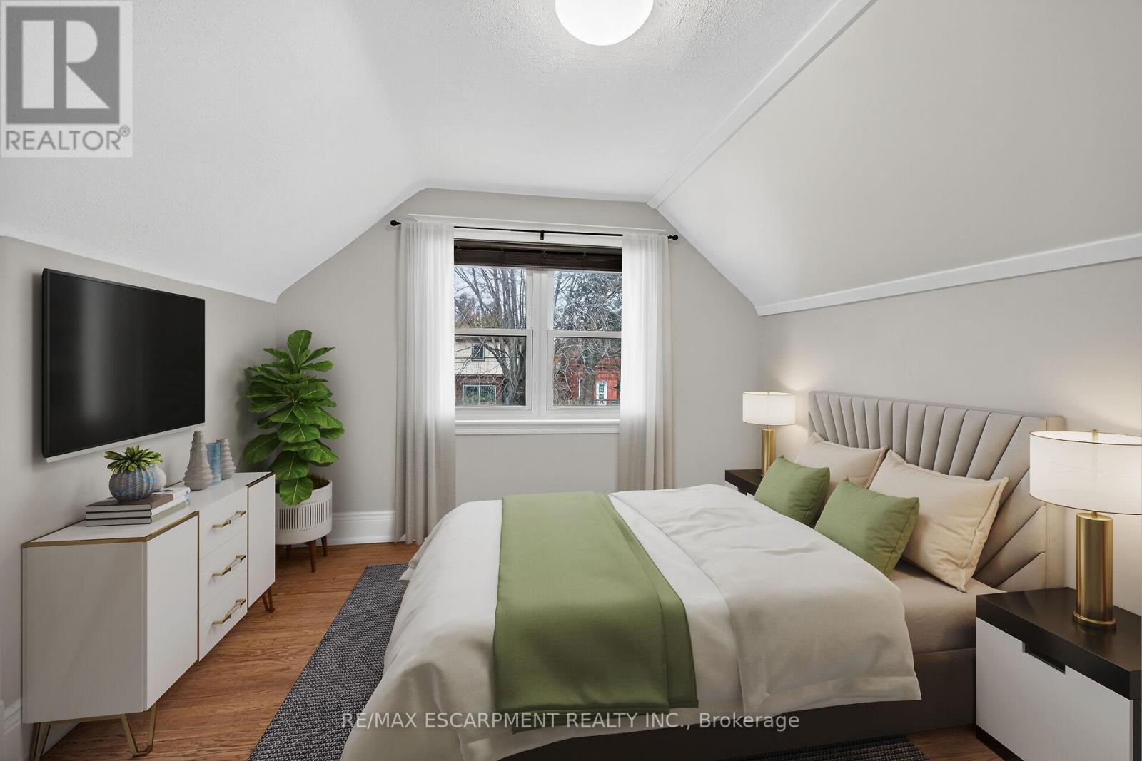 266 Wexford Avenue S, Hamilton, Ontario  L8K 2P3 - Photo 29 - X12605478