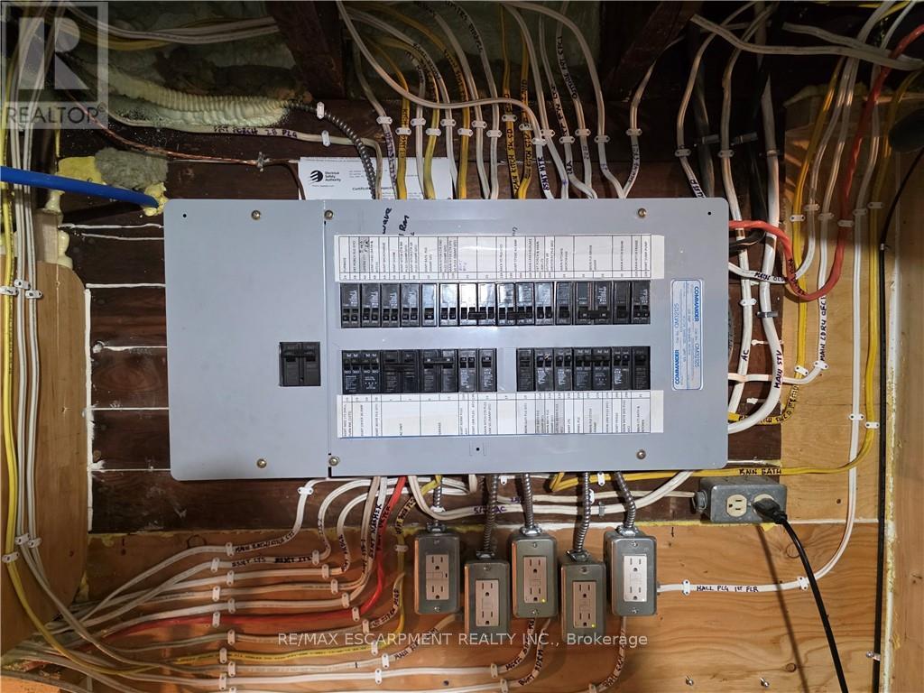 266 Wexford Avenue S, Hamilton, Ontario  L8K 2P3 - Photo 50 - X12605478