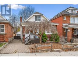 266 WEXFORD AVENUE S, Hamilton, Ontario