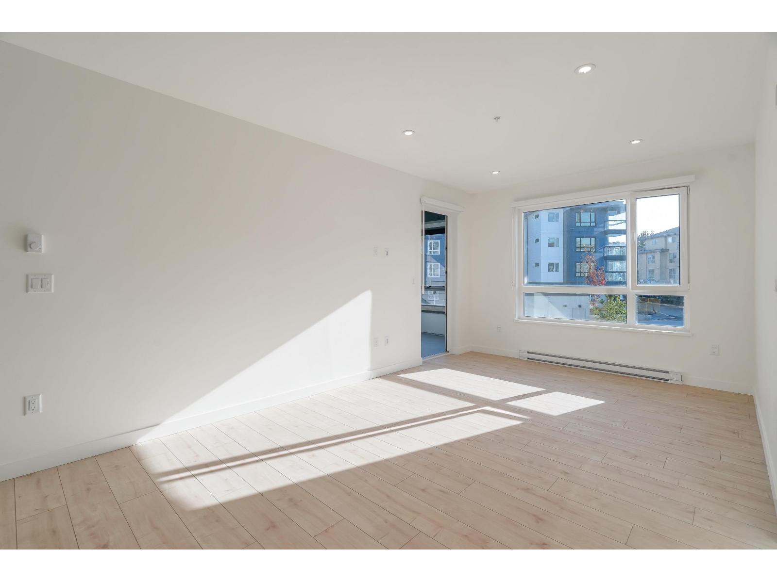 223 13788 76 Avenue, Surrey, British Columbia  V3W 3V9 - Photo 6 - R3072455