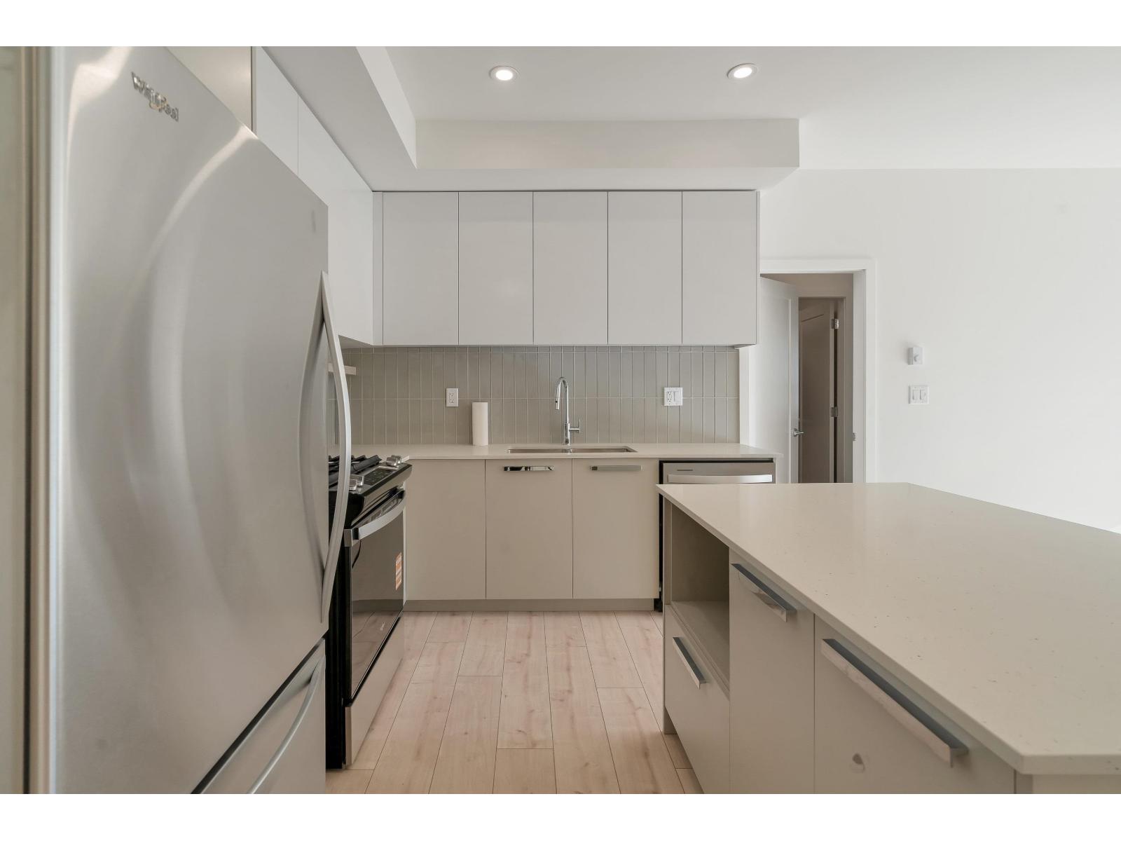 223 13788 76 Avenue, Surrey, British Columbia  V3W 3V9 - Photo 11 - R3072455