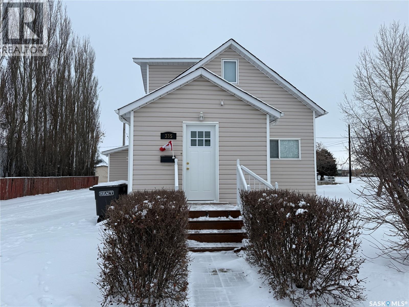 335 6th STREET, Humboldt, Saskatchewan