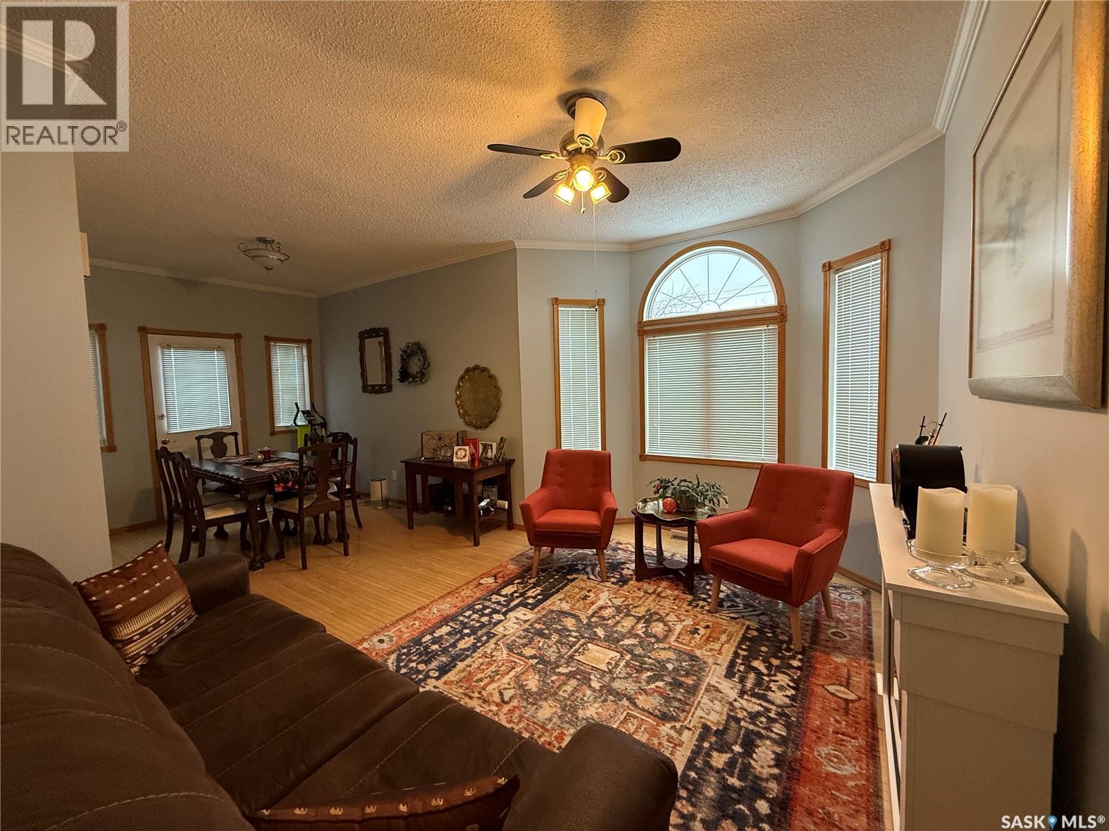 335 6th Street, Humboldt, Saskatchewan  S0K 2A0 - Photo 12 - SK025261