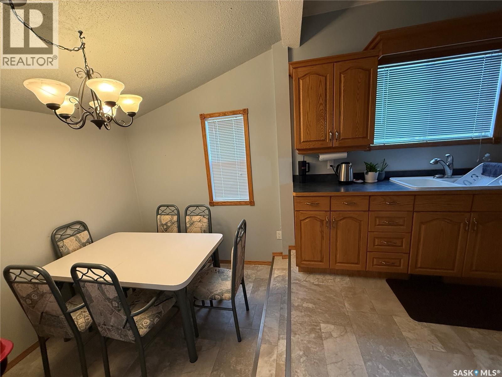 335 6th Street, Humboldt, Saskatchewan  S0K 2A0 - Photo 25 - SK025261