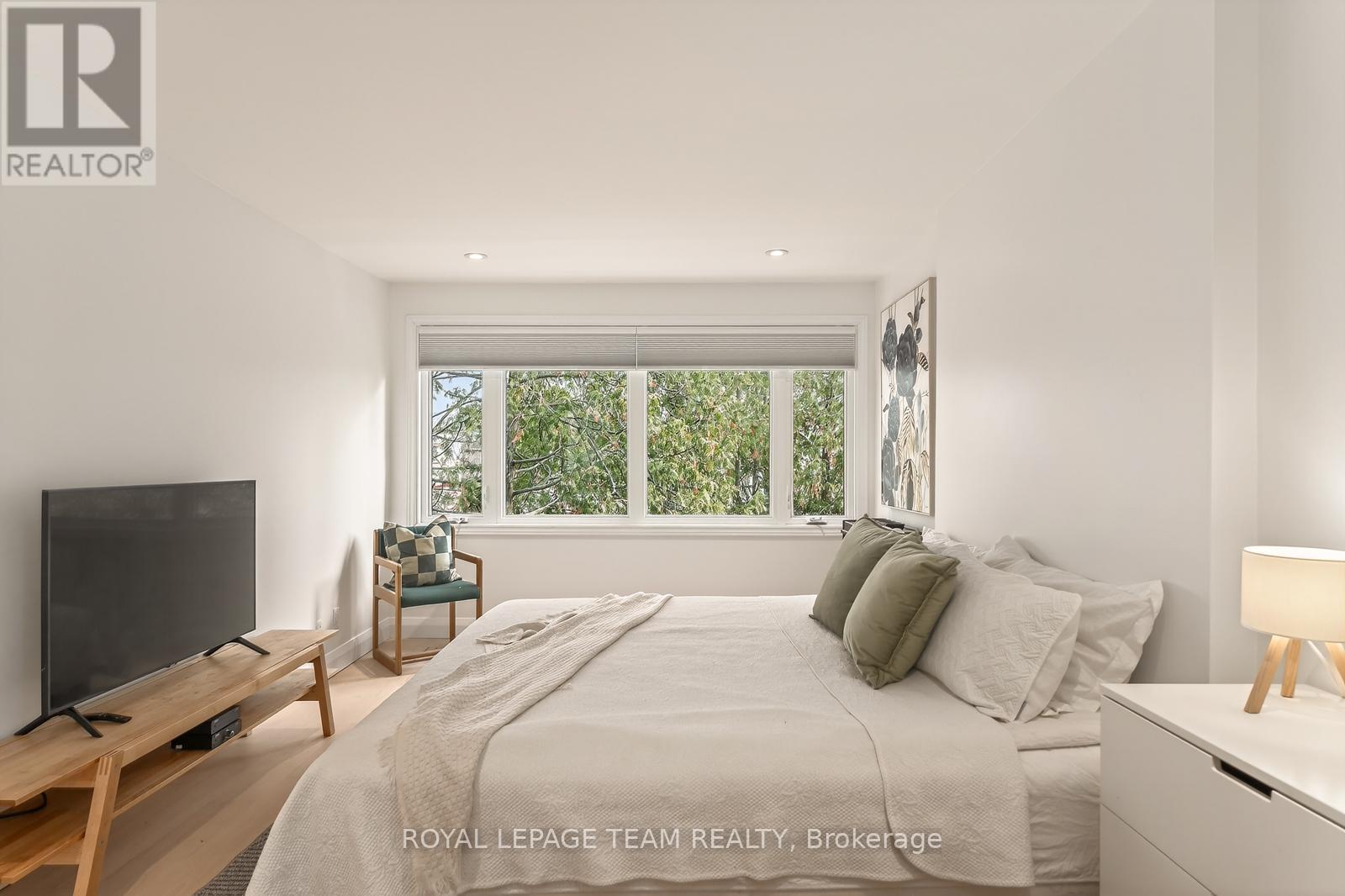 10 - 174 Dufferin Road, Ottawa, Ontario  K1M 2A6 - Photo 24 - X12605572