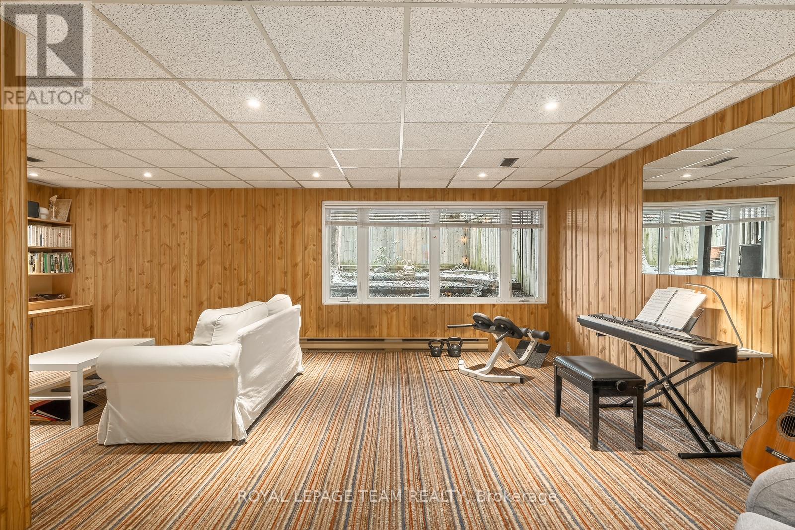 10 - 174 Dufferin Road, Ottawa, Ontario  K1M 2A6 - Photo 33 - X12605572