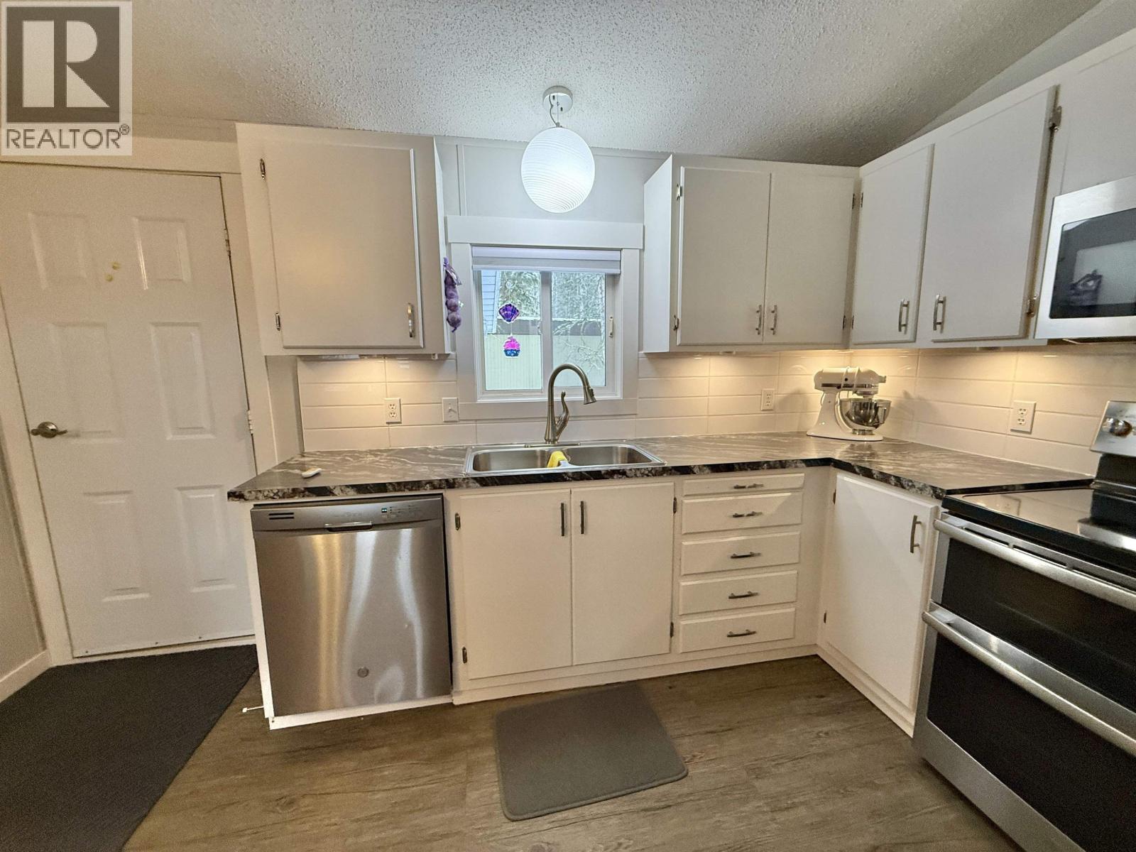 9 2764 Durrell Road, Quesnel, British Columbia  V2J 6M9 - Photo 6 - R3072476