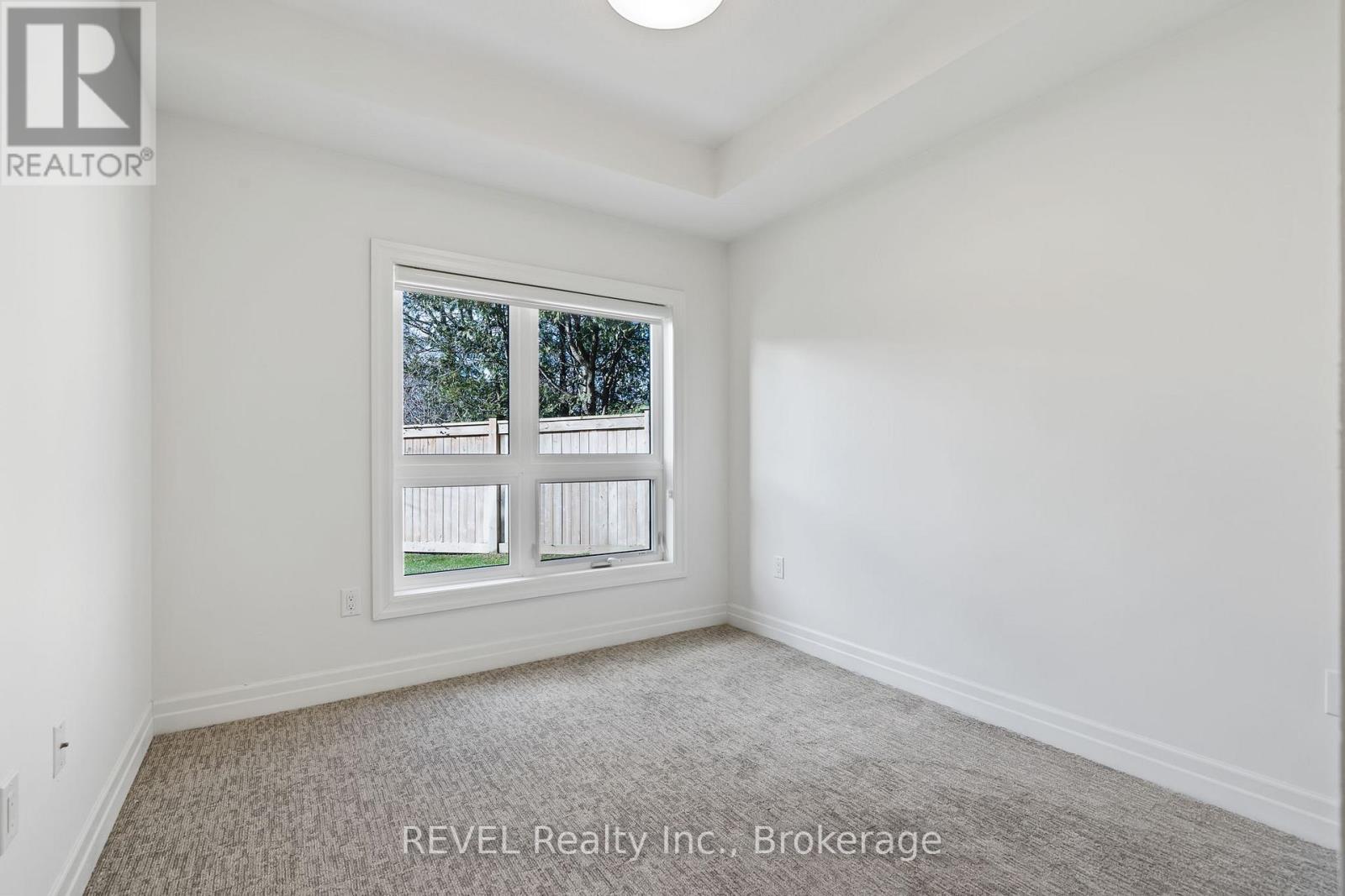 28 - 212 Lakeport Road, St. Catharines, Ontario L2N 0B4 - Photo 22 - X12605570