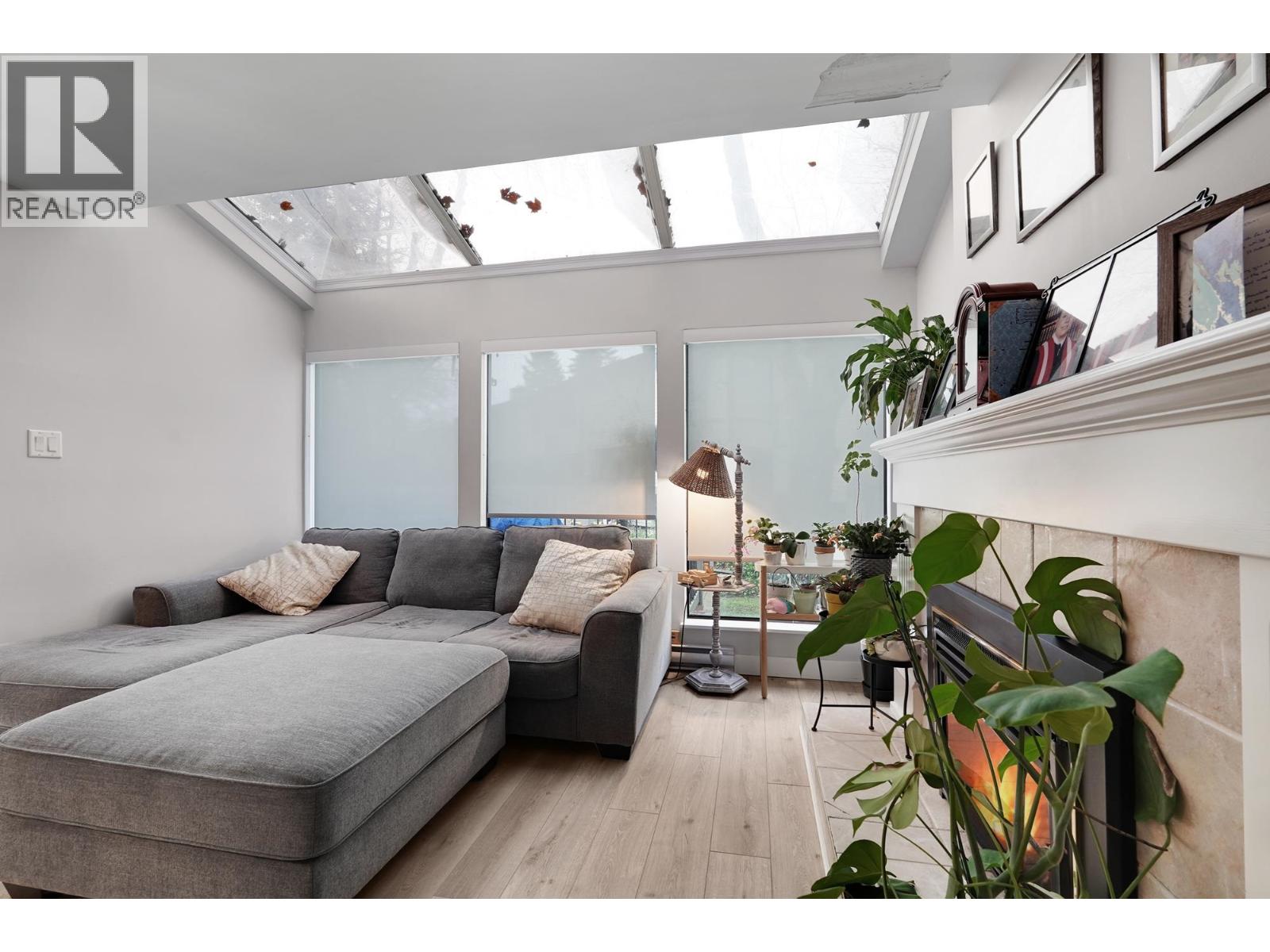 5770 Mayview Circle, Burnaby, British Columbia  V5E 4B8 - Photo 12 - R3072441