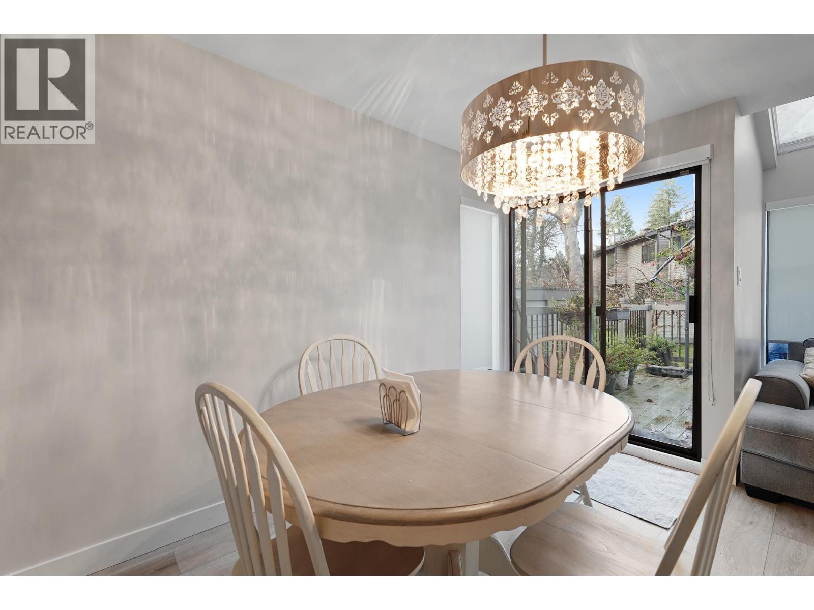 5770 Mayview Circle, Burnaby, British Columbia  V5E 4B8 - Photo 9 - R3072441