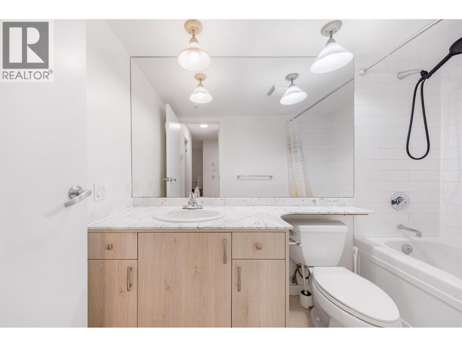 1203 1200 W Georgia Street, Vancouver, British Columbia V6E 4R2 - Photo 14 - R3072451