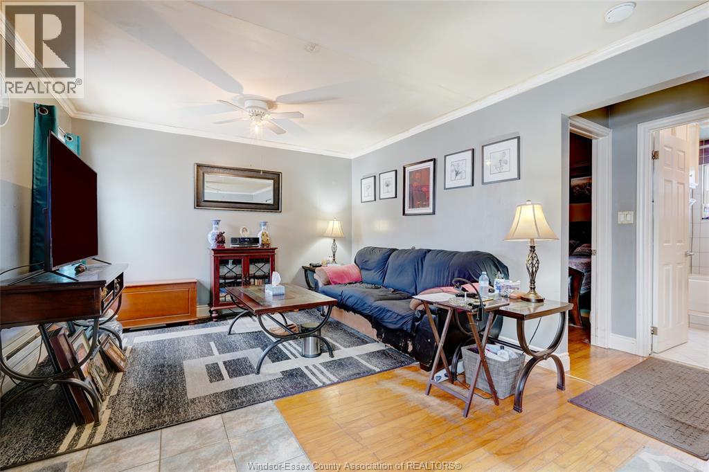 1310 Janette Avenue, Windsor, Ontario  N8X 1Y6 - Photo 6 - 25031257