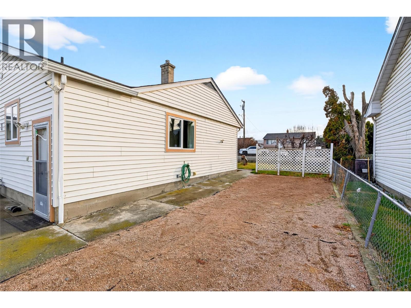 1052 Surrey Avenue Kamloops Photo 35 1052 Surrey Avenue Kamloops Photo 35