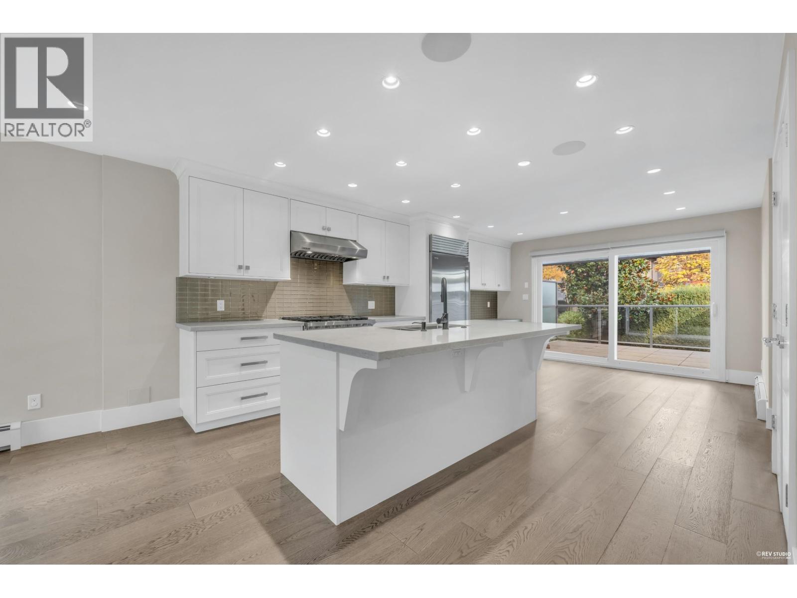 1251 Clyde Avenue, West Vancouver, British Columbia V7T 1E6 - Photo 12 - R3072458