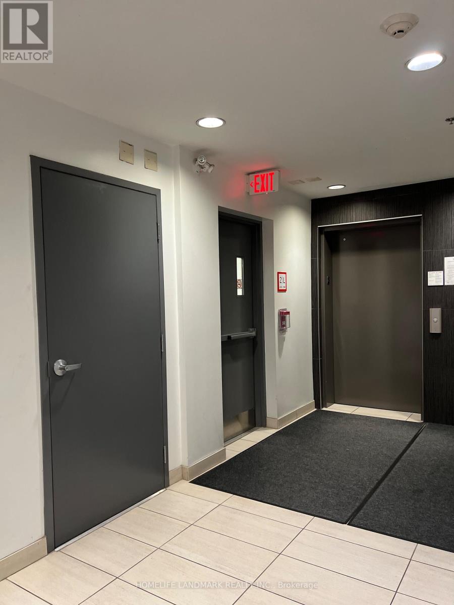 2093 - 28 South Unionville Avenue, Markham, Ontario L3R 4P9 - Photo 14 - N12266386