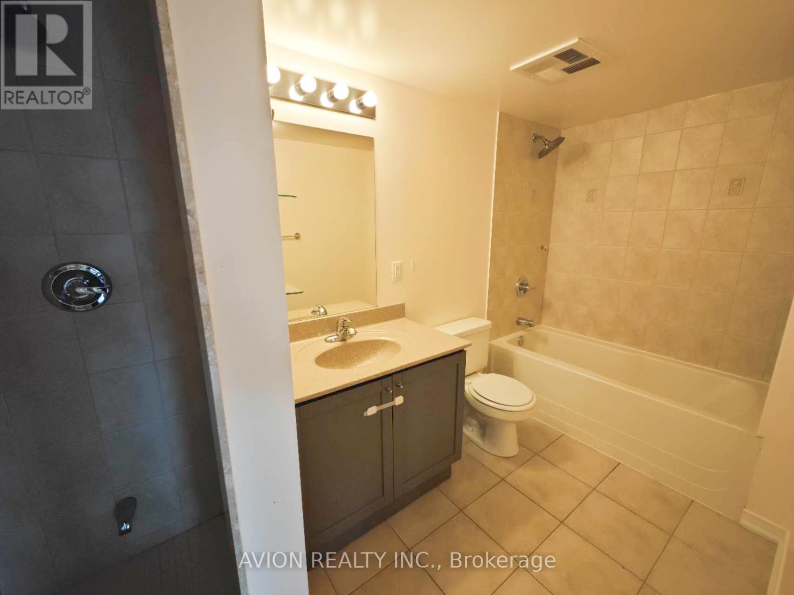 Ph 107 - 18 Valley Woods Road, Toronto, Ontario  M3A 0A1 - Photo 10 - C12605566