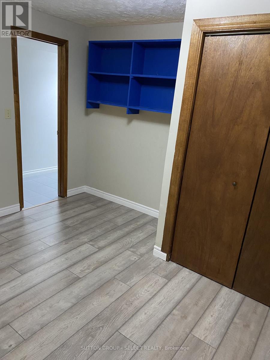 31 Meadowview Road, London South, Ontario  N6J 4E5 - Photo 32 - X12598600