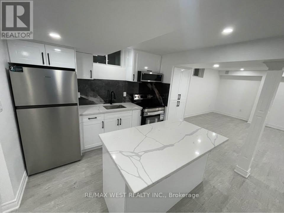 Bsmt - 339 Fleetwood Drive, Oshawa, Ontario  L1K 3G2 - Photo 3 - E12605510