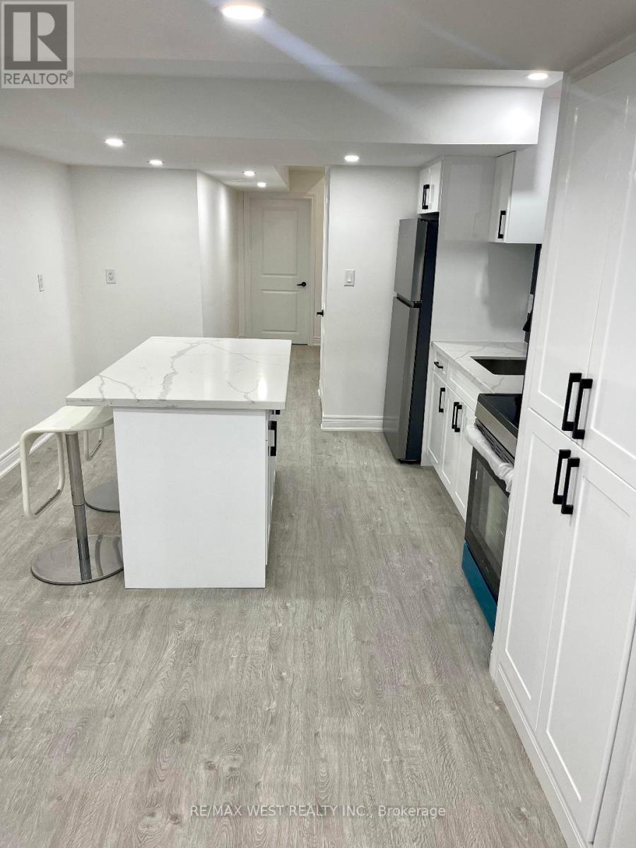 Bsmt - 339 Fleetwood Drive, Oshawa, Ontario  L1K 3G2 - Photo 5 - E12605510