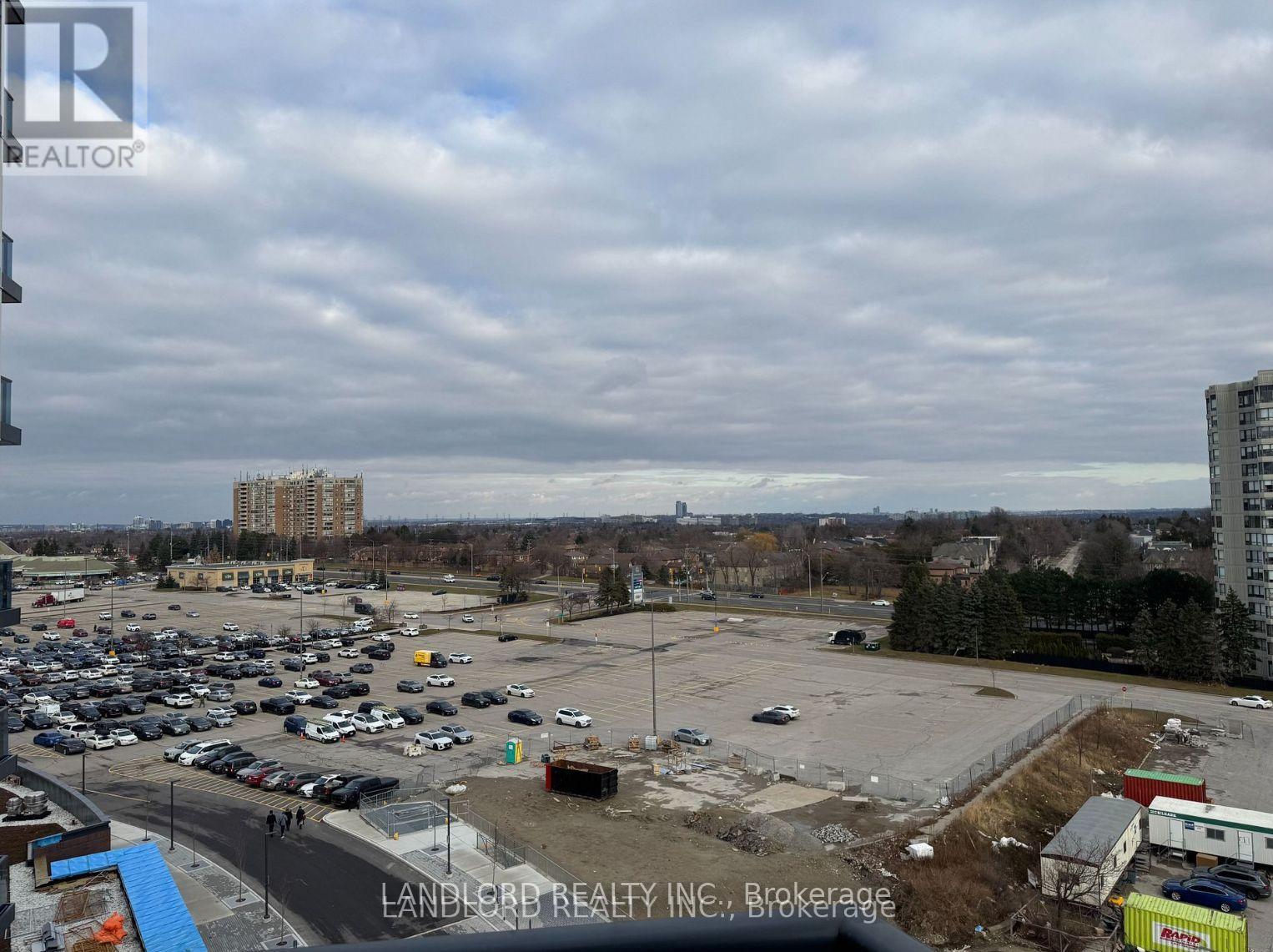 A 702 - 30 Upper Mall Way, Vaughan, Ontario  L4J 0L8 - Photo 10 - N12605522