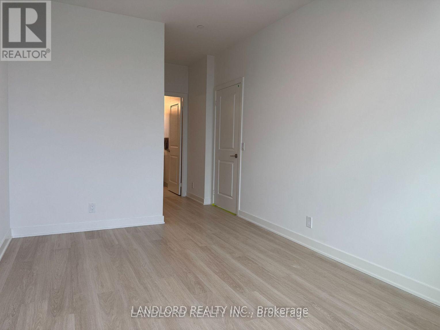 A 702 - 30 Upper Mall Way, Vaughan, Ontario  L4J 0L8 - Photo 15 - N12605522