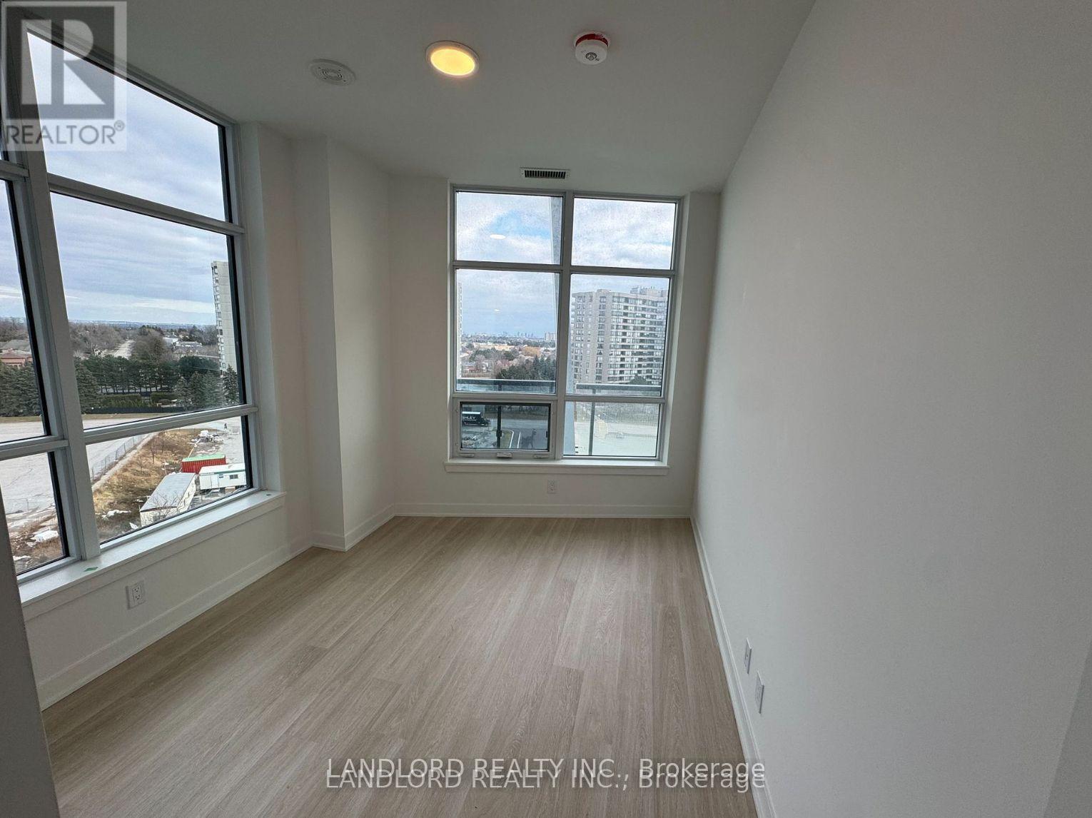 A 702 - 30 Upper Mall Way, Vaughan, Ontario  L4J 0L8 - Photo 16 - N12605522