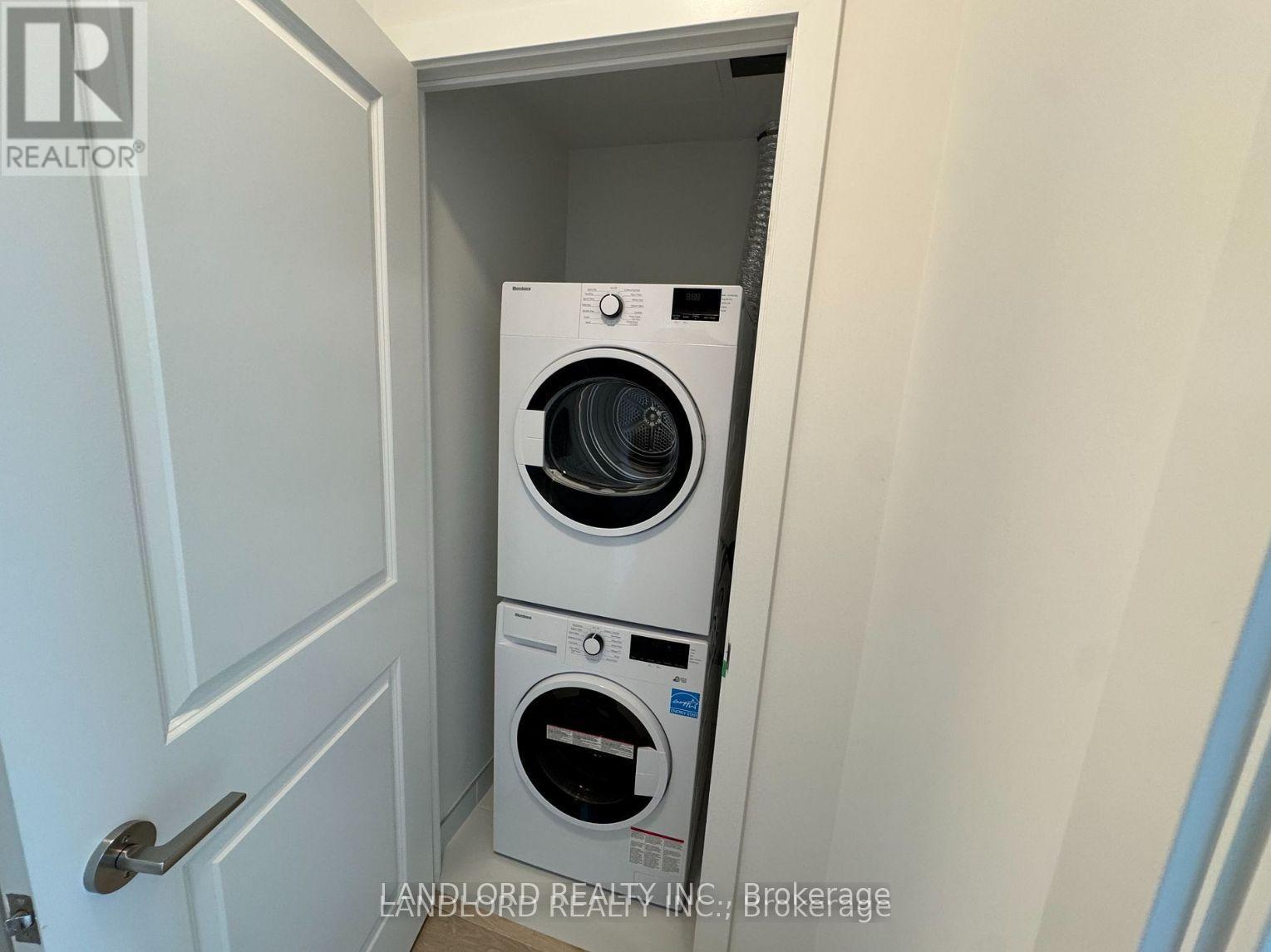 A 702 - 30 Upper Mall Way, Vaughan, Ontario  L4J 0L8 - Photo 20 - N12605522