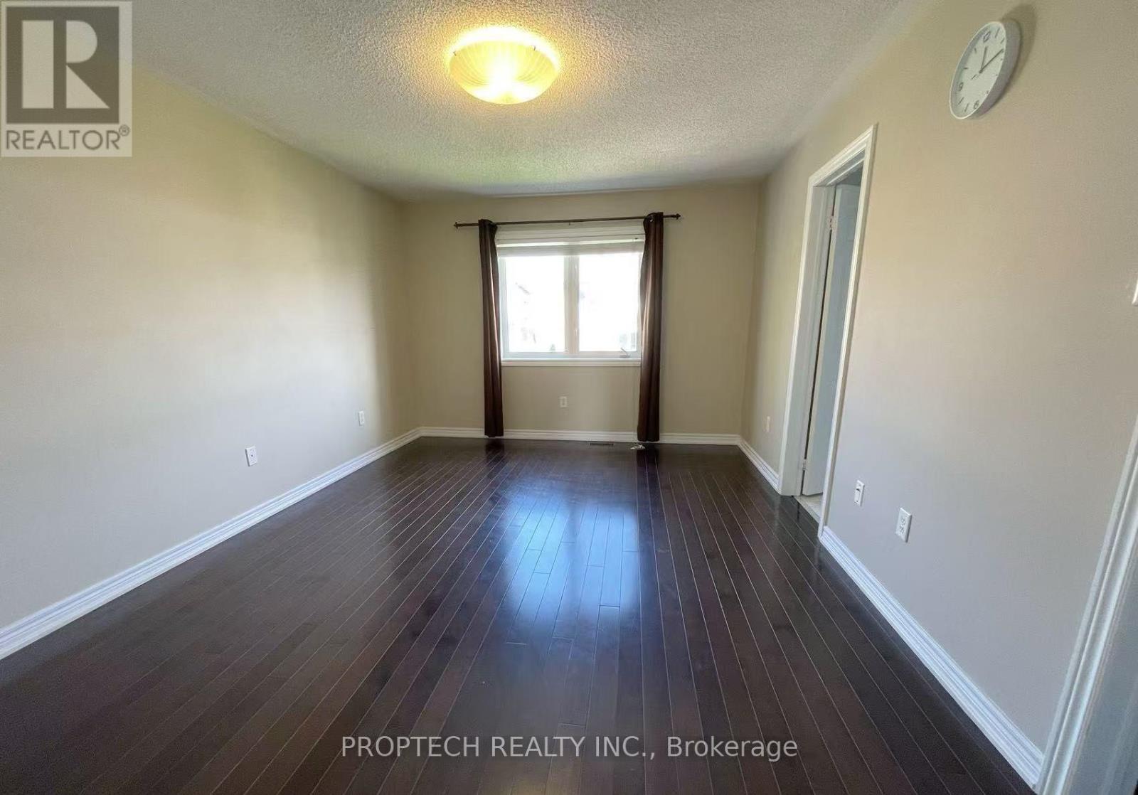 220 Farmstead Road, Richmond Hill, Ontario  L4S 2J6 - Photo 12 - N12605546