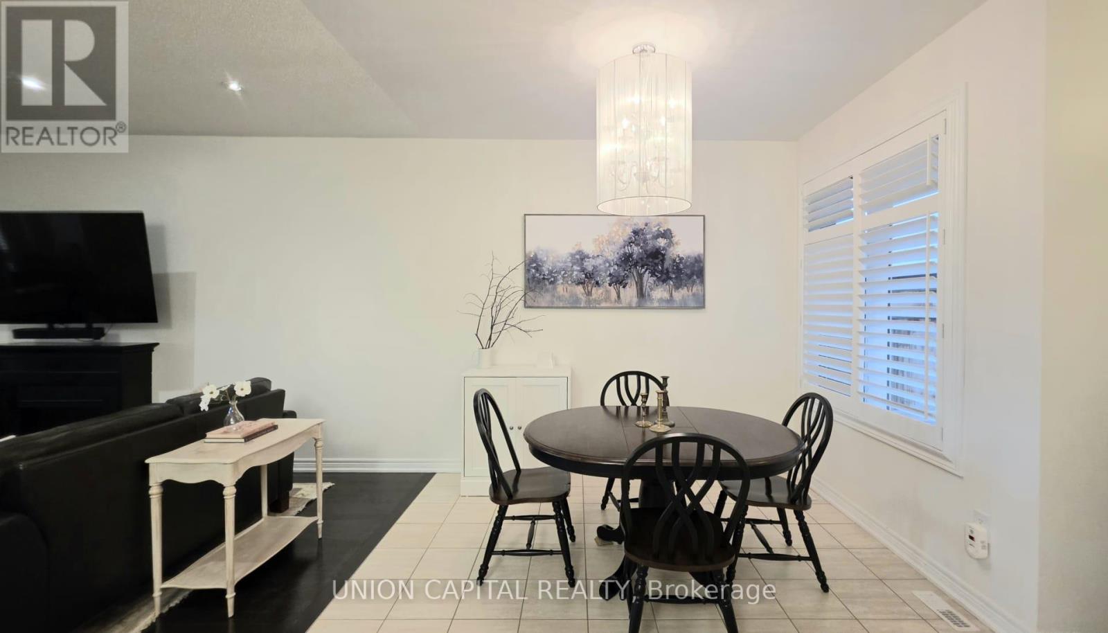 526 Church Street, Markham, Ontario  L6B 0V9 - Photo 4 - N12605578